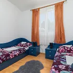 And With Parking Space - Makarska - 23916 Pensión Podgora (Split-Dalmatia)