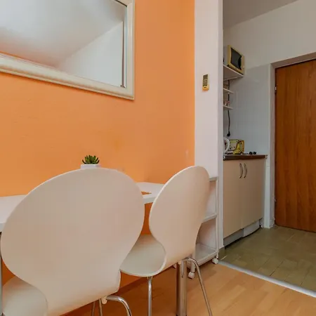 And With Parking Space Podgora, Makarska - 23916 Guest house Podgora (Split-Dalmatia)