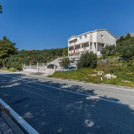 Πανσιόν And With Parking Space Podgora, Makarska - 23916 *